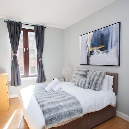 Modern And Refurbished Flat In Merchant City กลาสโกว์ ภายนอก รูปภาพ